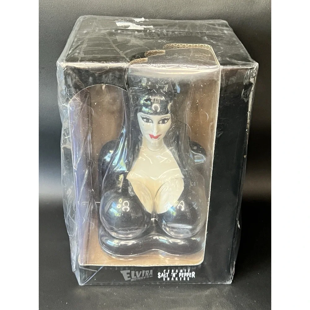 Official Elvira Mistress of the Dark Salt n Pepper Shakers ~ Sealed